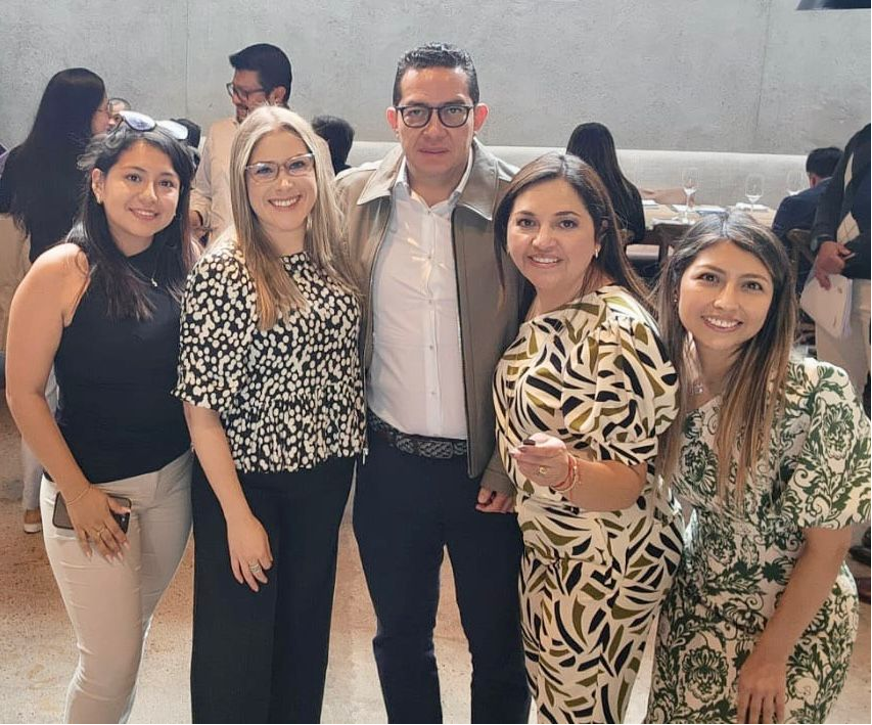 VISITA DE TALENTO HUMANO AL EQUIPO DE ECUADOR